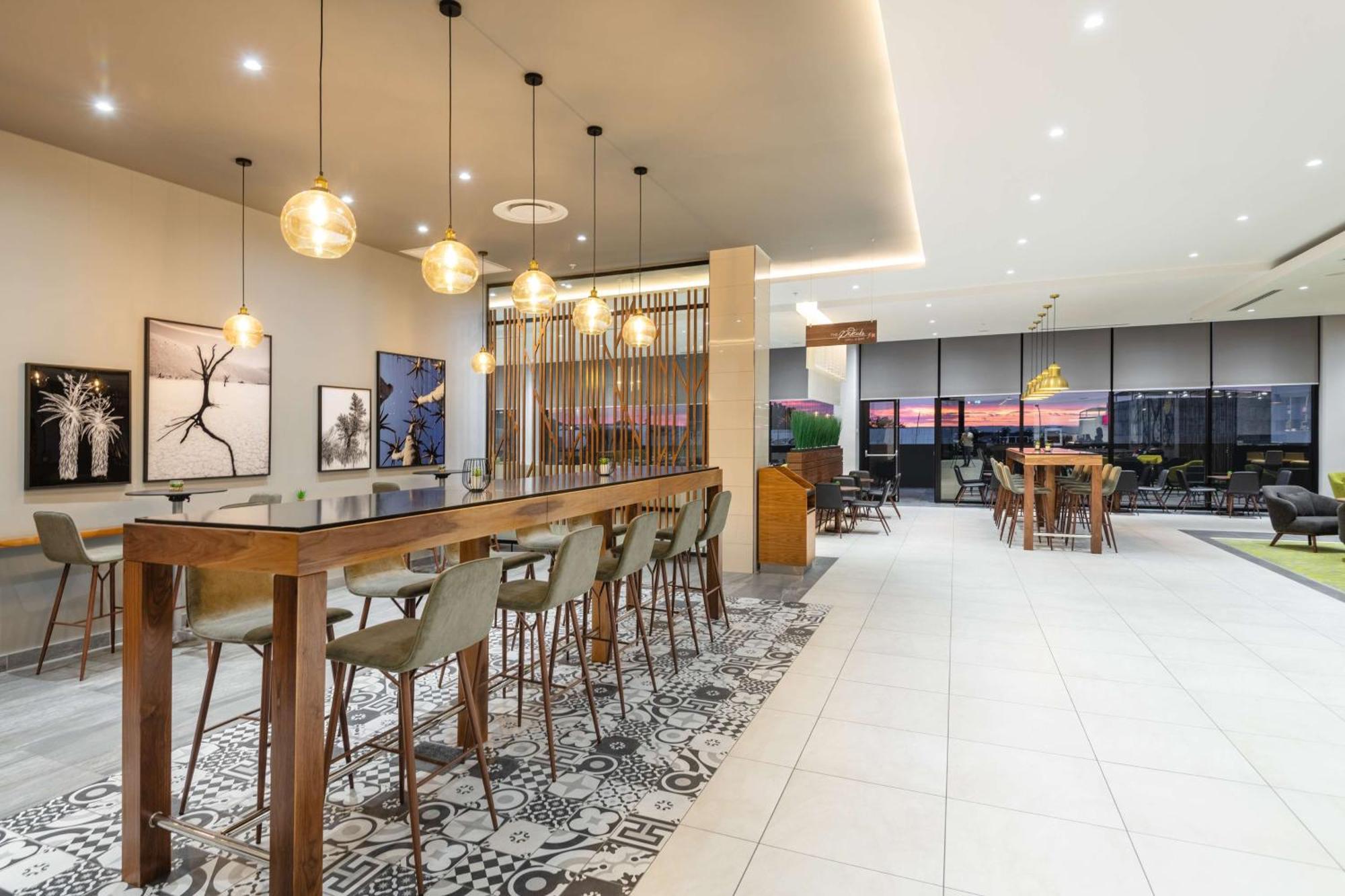 Hilton Garden Inn วินด์ฮุก ภายนอก รูปภาพ