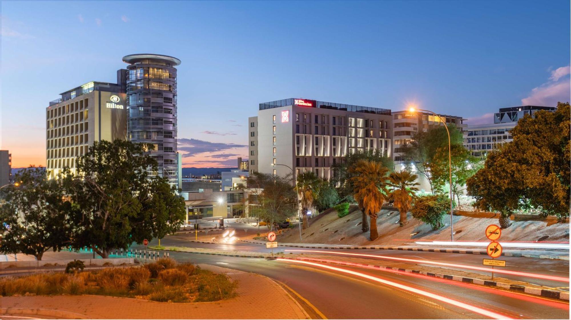 Hilton Garden Inn วินด์ฮุก ภายนอก รูปภาพ