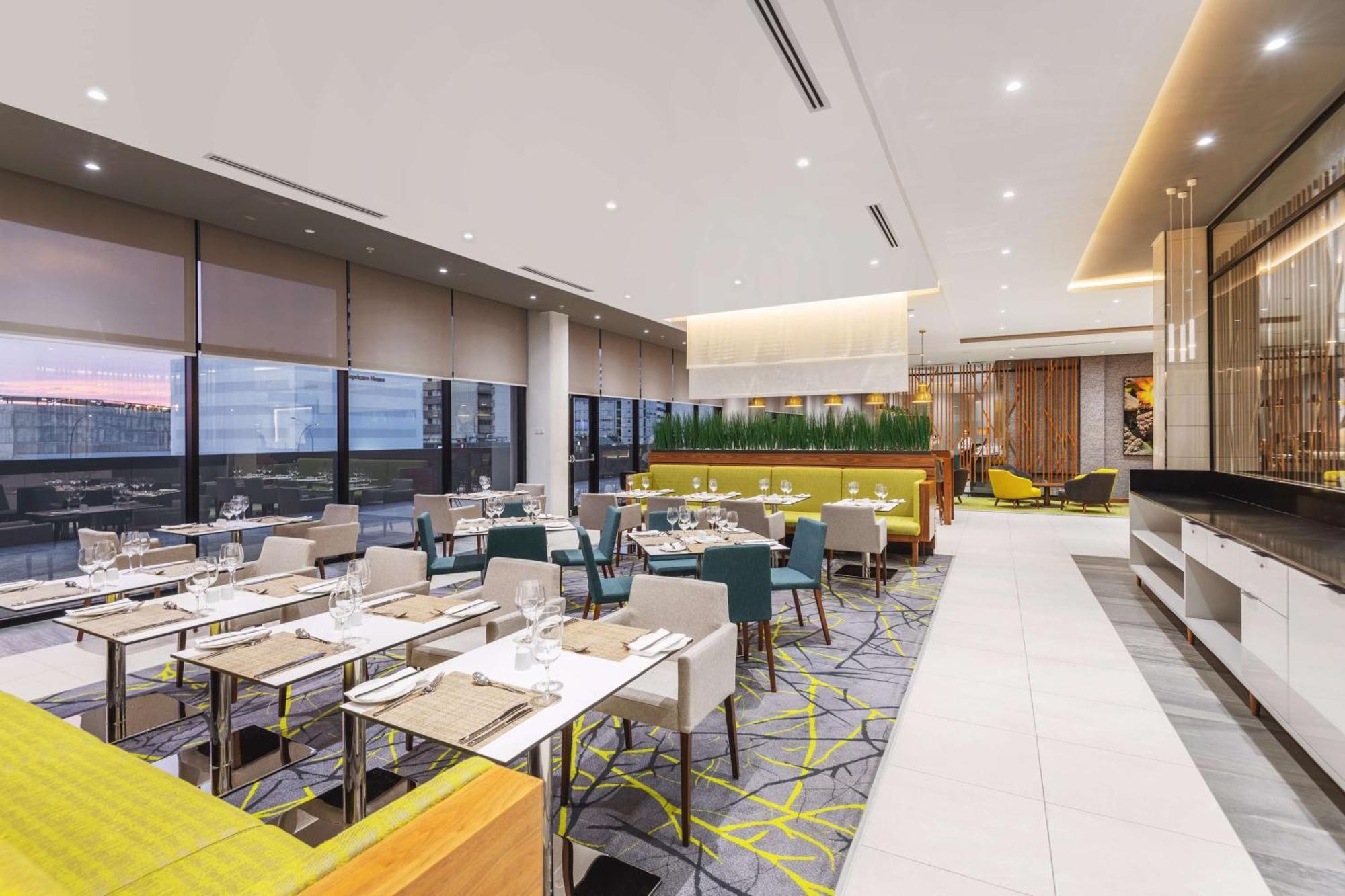 Hilton Garden Inn วินด์ฮุก ภายนอก รูปภาพ